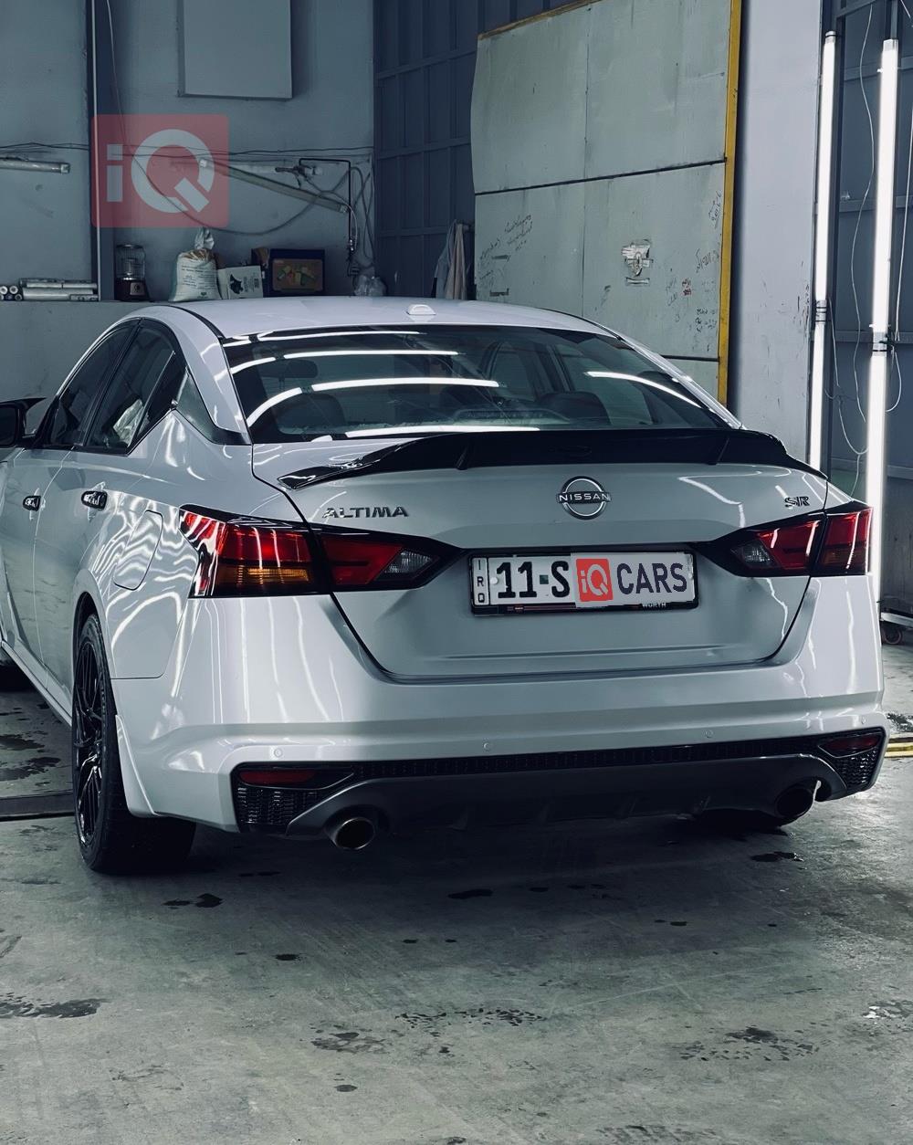 نيسان ألتيما